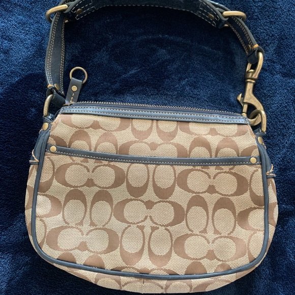 Coach purse - Picture 3 of 3
